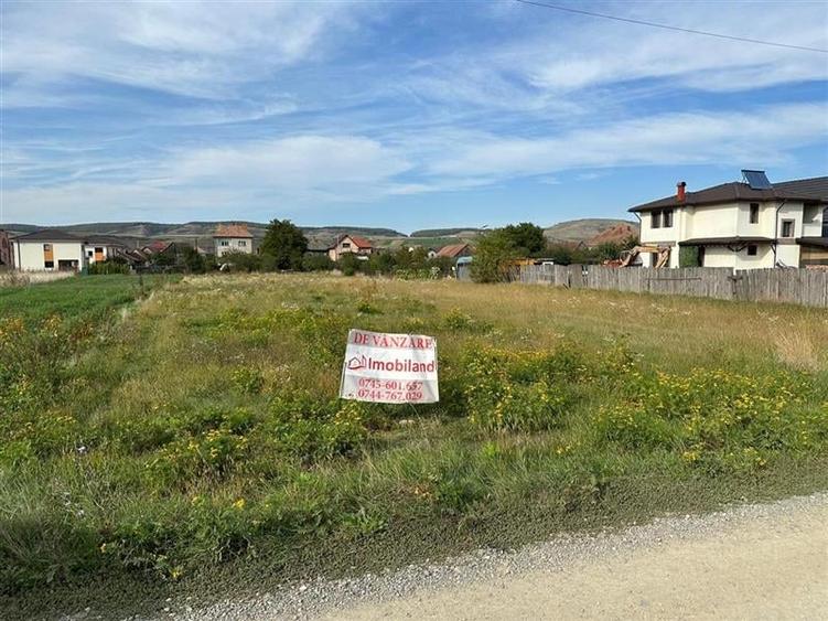 Teren Construcții intravilan de 1200 mp, în Gilău