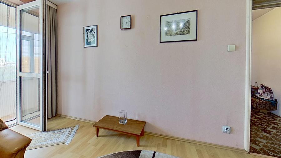 Apartament cu 3 camere decomandat în Pantelimon