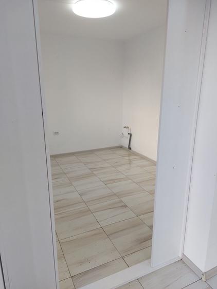 Spațiu comercial, de 38 mp, în Central