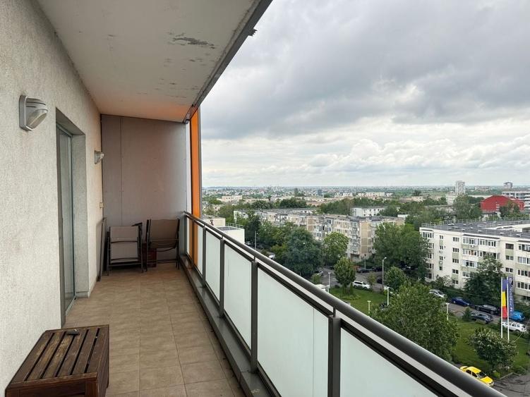 Apartament cu 3 camere decomandat, mobilat în Doamna Ghica