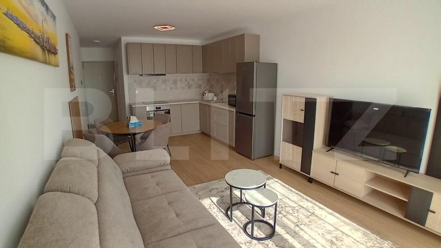 Apartament cu 2 camere decomandat, mobilat în Central