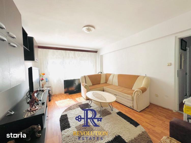Apartament cu 2 camere decomandat în Central