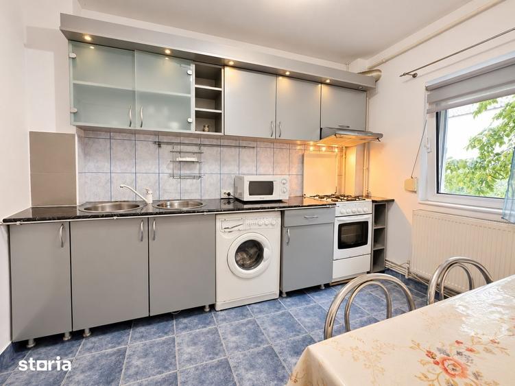 Apartament cu 2 camere semidecomandat în Republicii