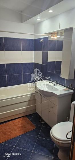 Apartament cu 3 camere în Rișca