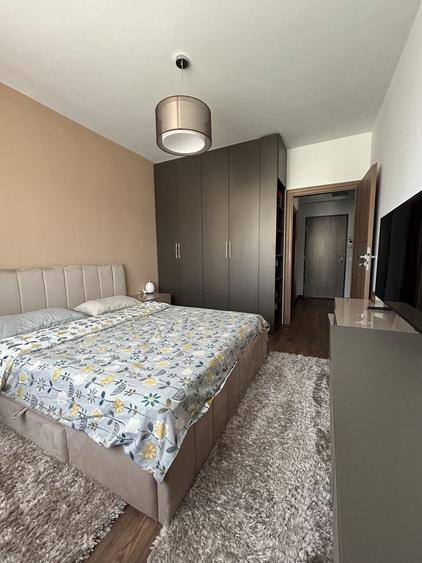 Apartament cu 3 camere decomandat în Centura