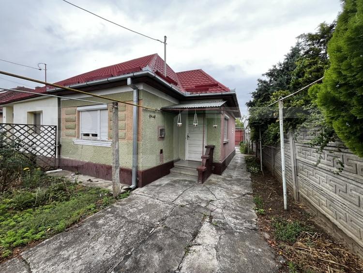 Casă individuală cu 3 camere cu Canalizare în Micro 14