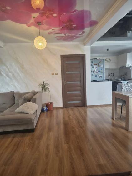 Casă cu Teren 700 Mp în Șendreni