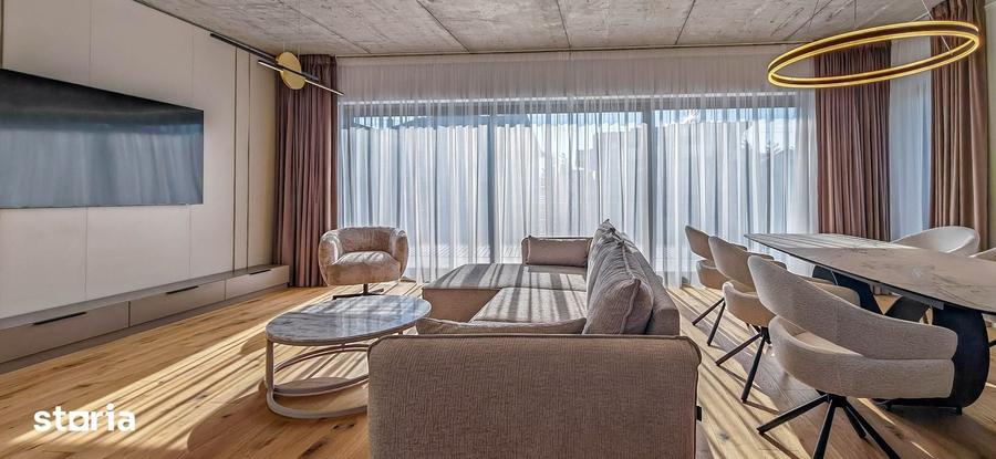 Casă cu 5 camere cu Teren 200 Mp în Central