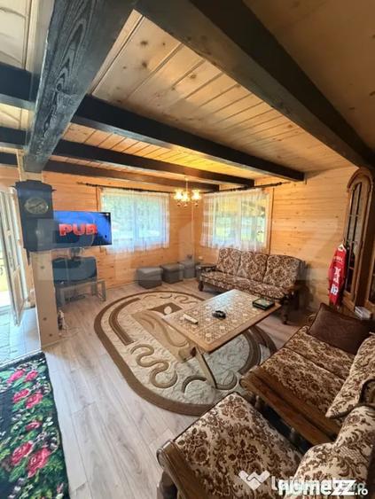 Casă cu 5 camere cu Teren 1080 Mp în Central