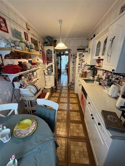Apartament cu 4 camere decomandat în Ultracentral
