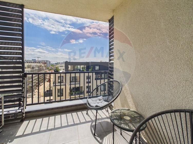 Apartament cu 3 camere decomandat, mobilat în Central