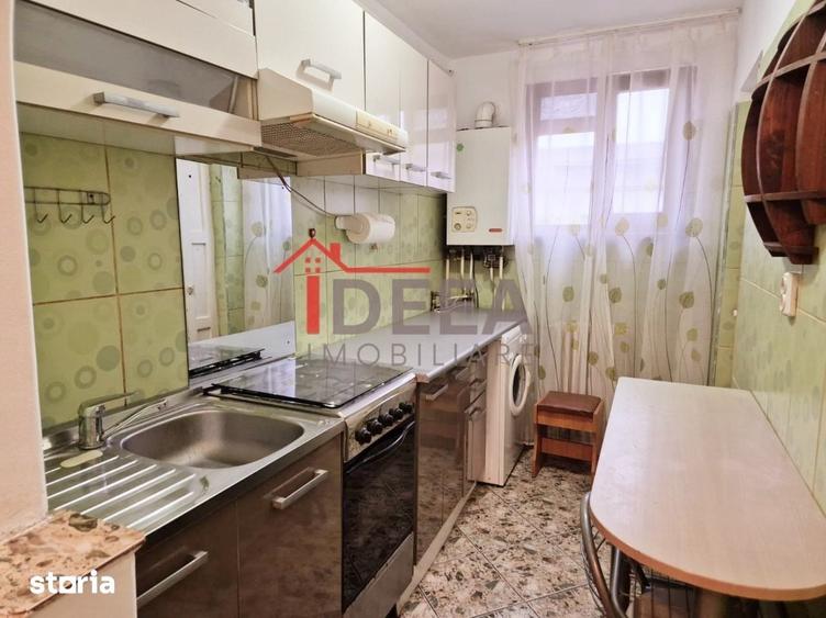 Apartament cu 2 camere semidecomandat în Mărăței