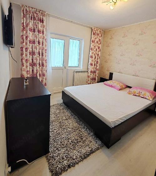 Apartament cu 2 camere decomandat în E3