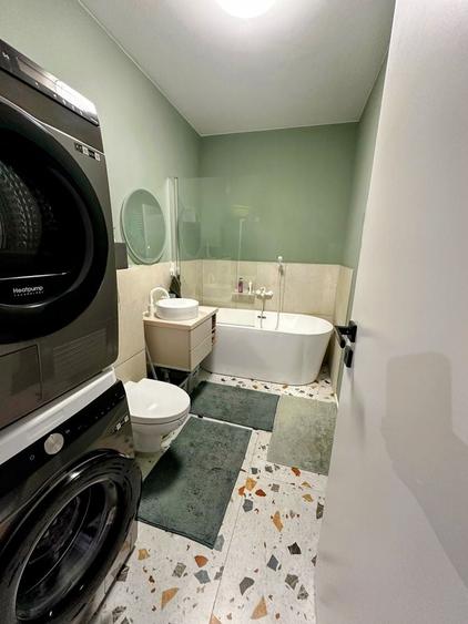 Apartament cu 2 camere semidecomandat în Florești