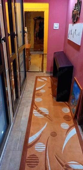 Apartament cu 3 camere decomandat în Mioriței