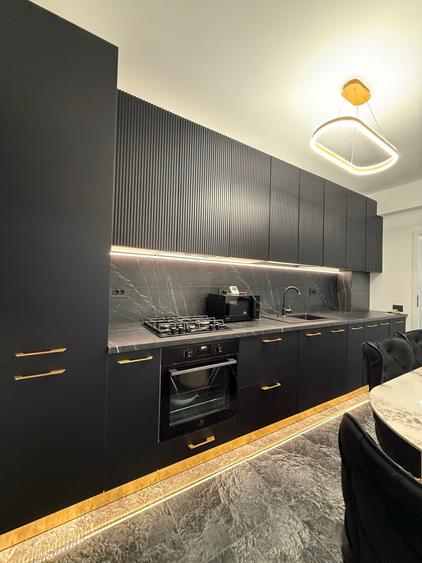 Apartament cu 2 camere decomandat în Titan