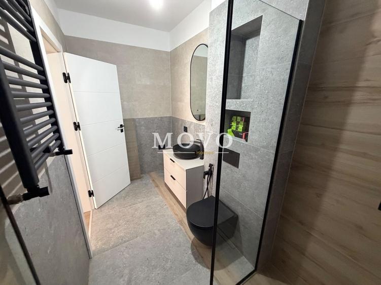 Apartament cu 4 camere decomandat în Giroc