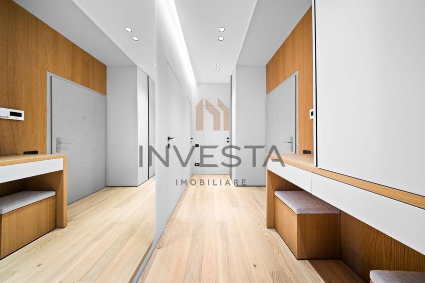 Penthouse cu 4 camere semidecomandat, mobilat în Gheorgheni
