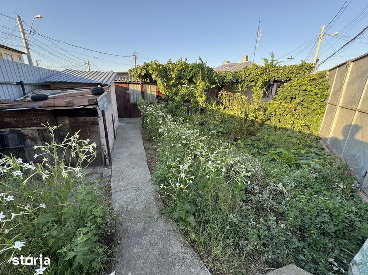 Casă cu 4 camere cu Teren 280 Mp în Rahova