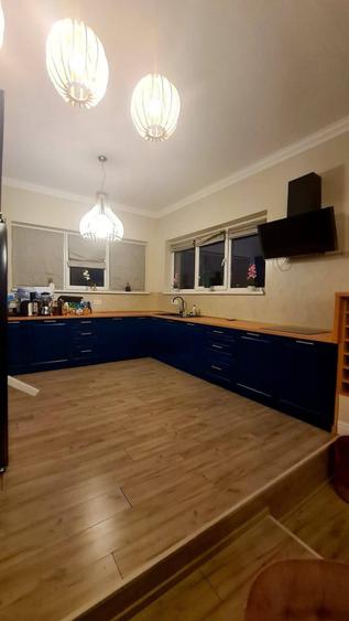 Apartament de LUX, 3 camere ,110 mp , Zona VIVO - 5