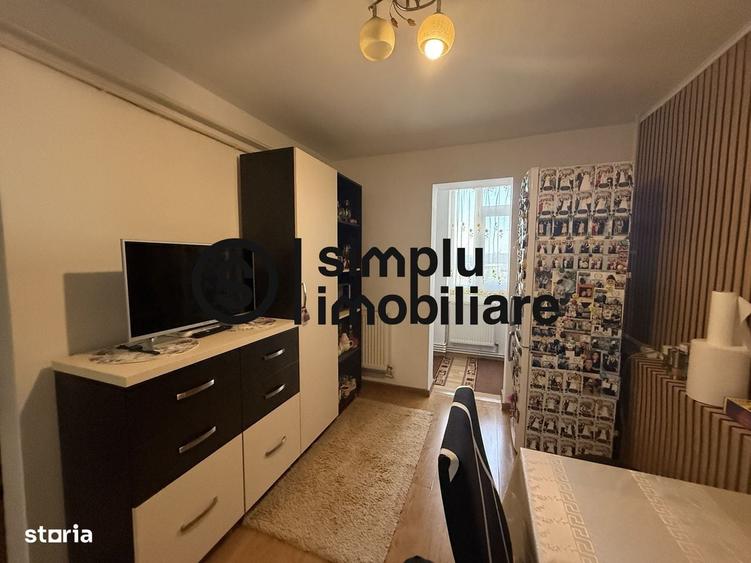 Apartament cu 2 camere decomandat în Craiovița Nouă