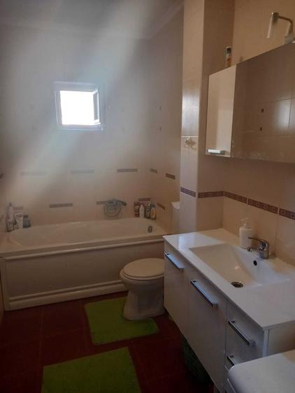 Apartament cu 2 camere decomandat în Mărăști