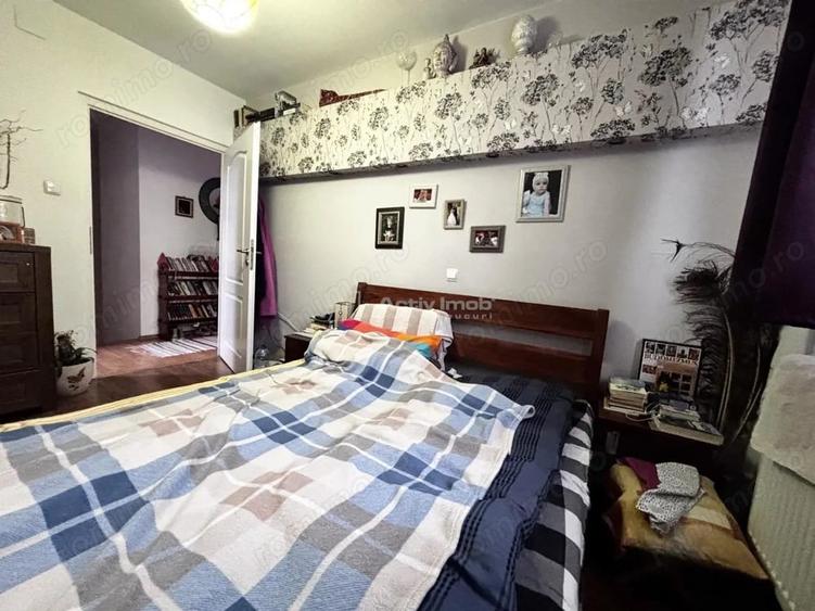 Casă cu 3 camere cu Teren 249 Mp în Biharia