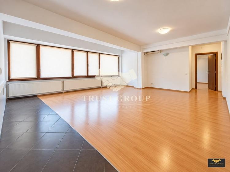 Apartament cu 3 camere decomandat în Cișmigiu