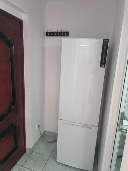 Garsonieră decomandată în Micro 38