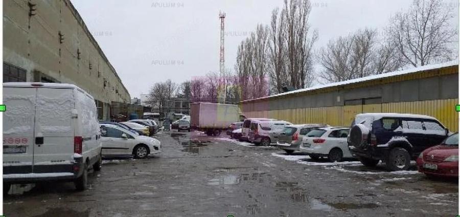 Spațiu comercial, de 4,000 mp, în Central