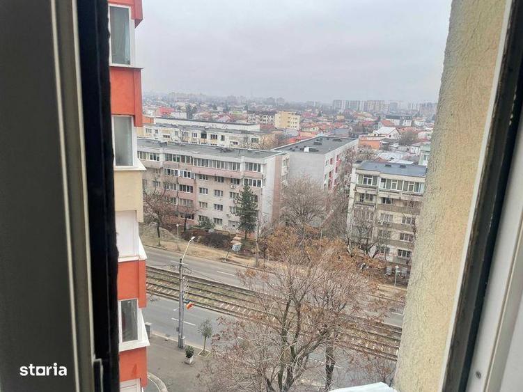 Apartament cu 3 camere în Alexandriei