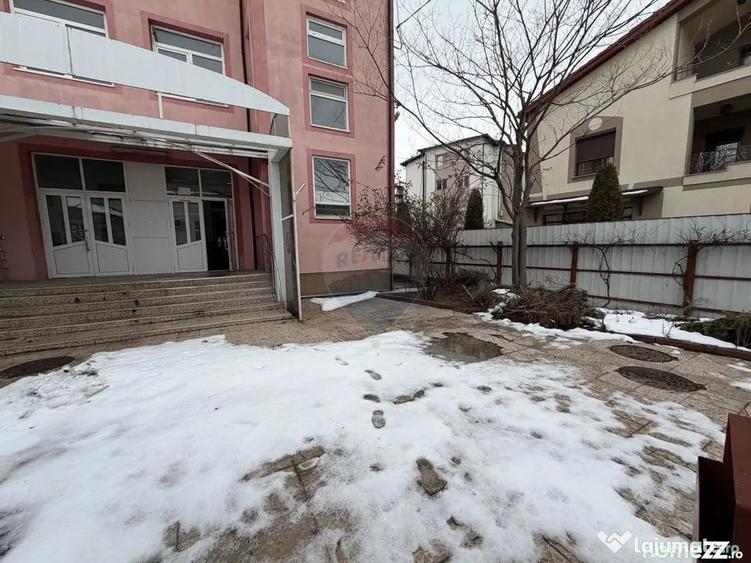 Spațiu comercial, de 1,200 mp, în Ultracentral