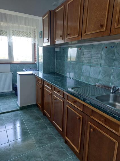 Apartament cu 2 camere semidecomandat în Sud