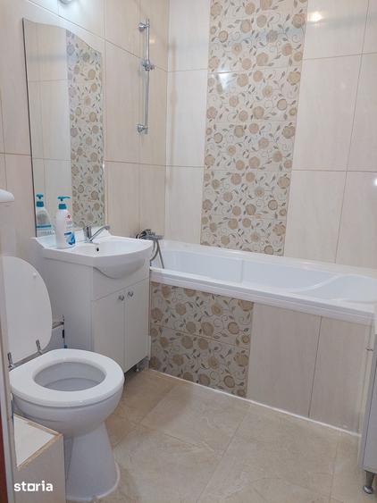 Apartament cu 3 camere decomandat în Decebal