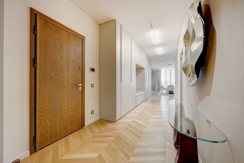 Apartament cu 4 camere, mobilat în Floreasca