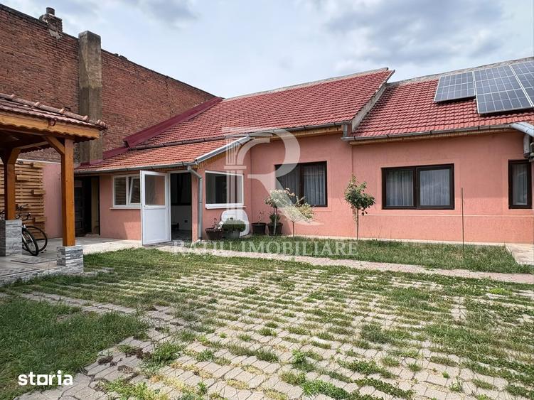 Casă cu 4 camere cu Teren 293 Mp în Orașul Nou