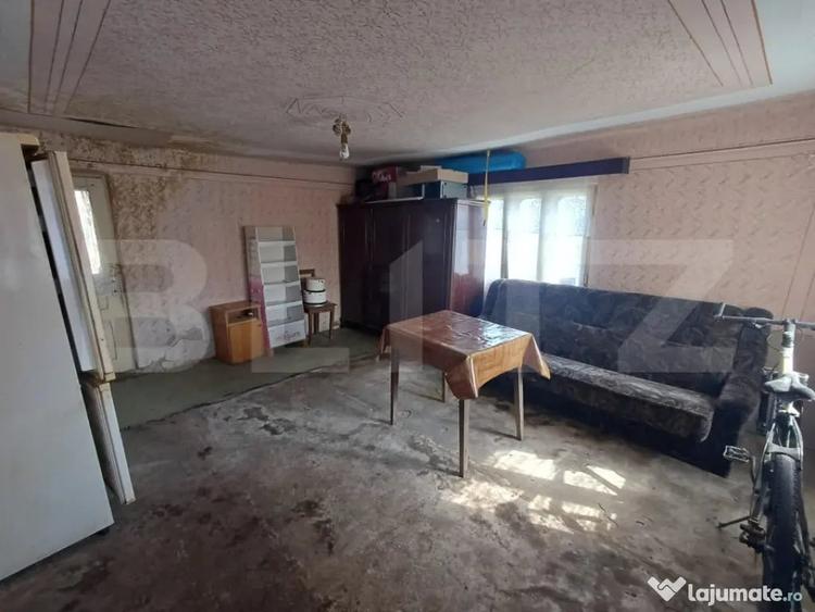 Casă cu 3 camere cu Teren 1000 Mp în Central