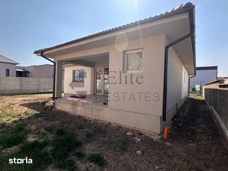 Casa de vanzare cu 4 camere in Sanmartin, Bihor - 5