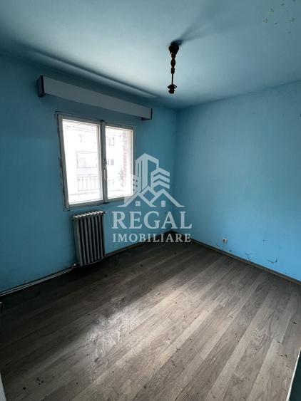 Apartament cu 4 camere în Central