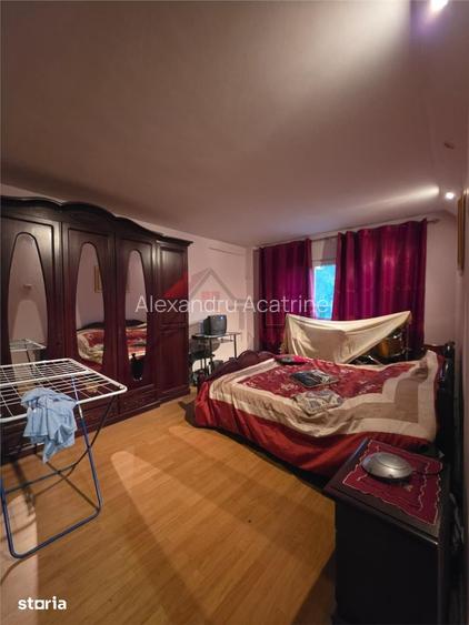 Frumoasa - ap 2 camere decomandat cu geam la baie, etajul 3