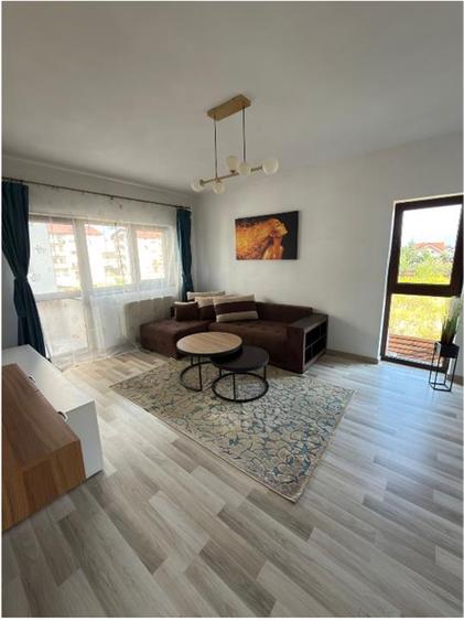 Apartament cu 2 camere decomandat, mobilat în Sânpetru
