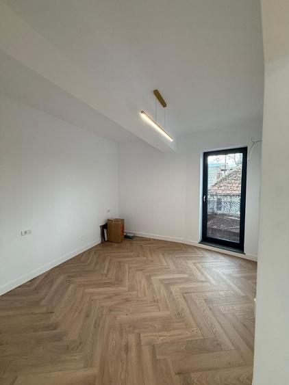 Apartament cu 2 camere decomandat în Calea Călărașilor
