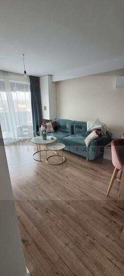 Apartament cu 2 camere semidecomandat în Horea