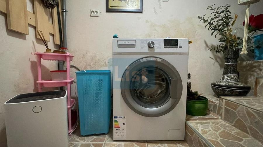Casă cu 5 camere cu Canalizare în Muncitoresc