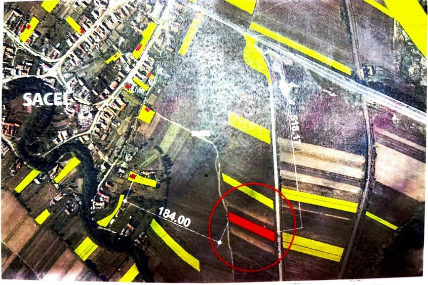 Teren Construcții intravilan de 2900 mp, în Săcel