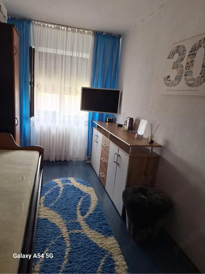 Apartament cu 2 camere decomandat în 9 Mai