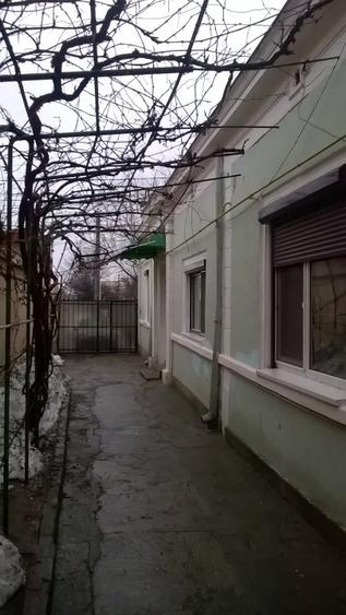 Casă cu 4 camere cu Teren 277 Mp în Dorobanți