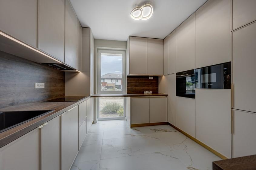 Duplex cu 5 camere cu Teren 300 Mp în Mogoșoaia