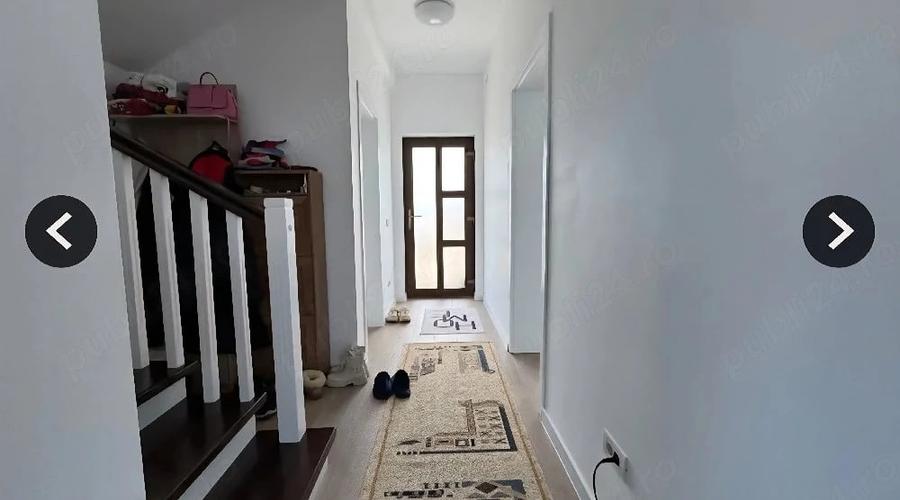 Casă cu 5 camere cu Teren 250 Mp în Săcălaz