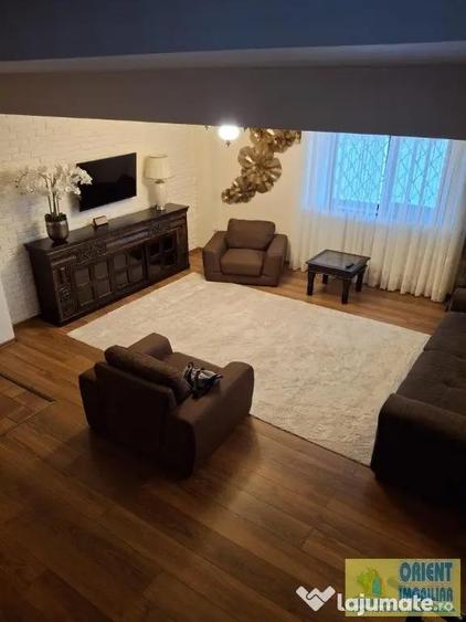 Apartament cu 3 camere decomandat în Ultracentral